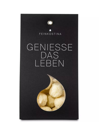 Kokosnuss Trüffel mit weißer Schokolade